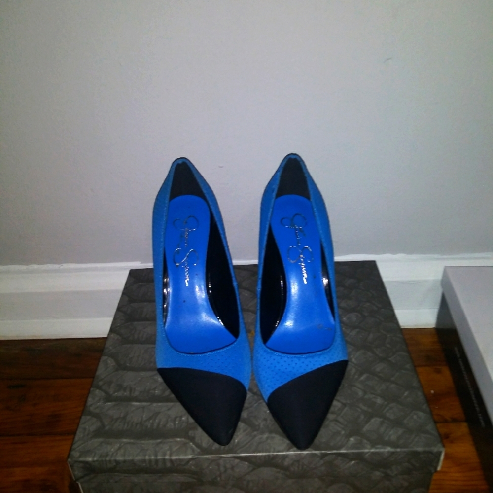Jessica Simpson high heels